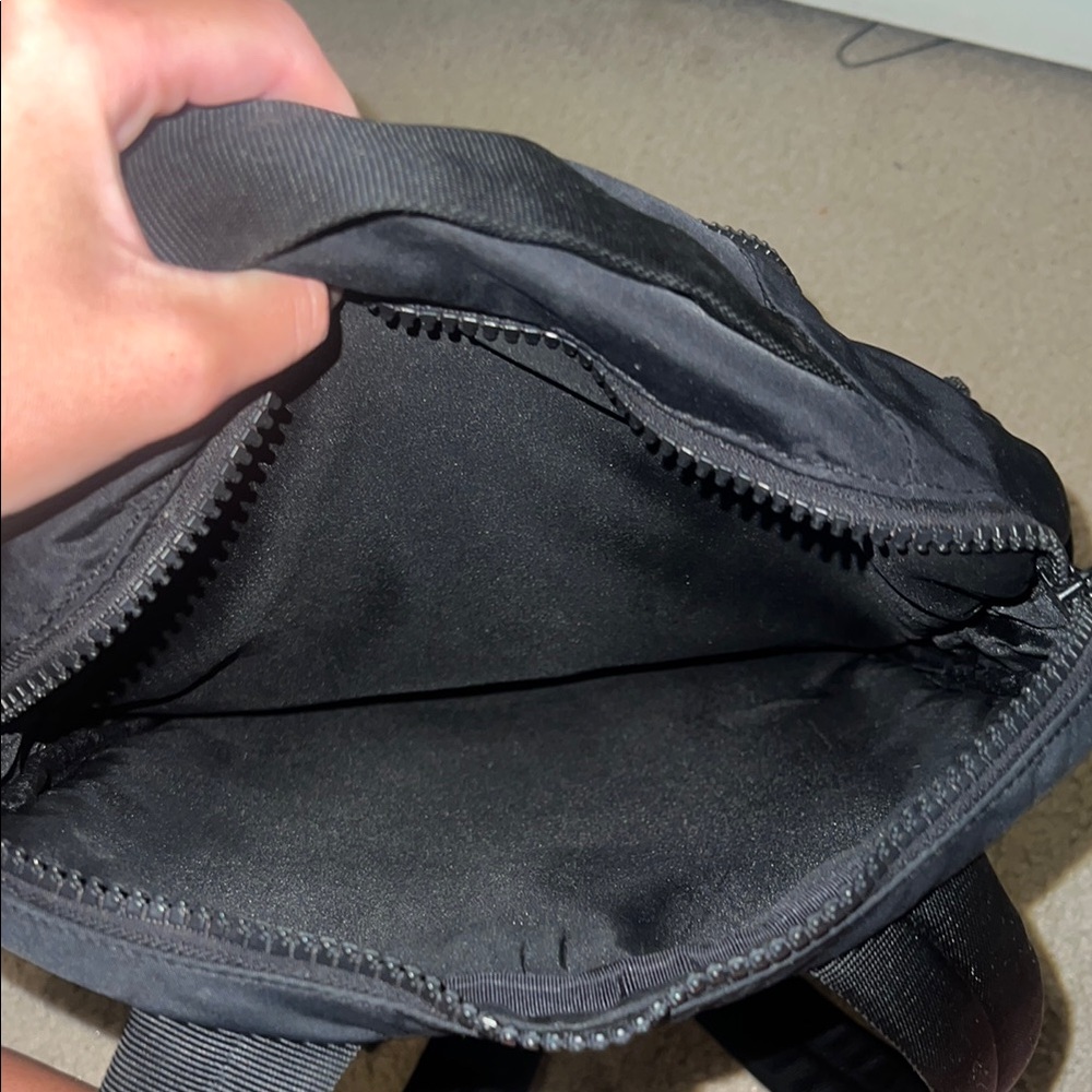 Lululemon backpack - Picture 2 of 16